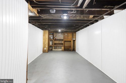 723 Market St, Gloucester NJ  08030-1540 exterior