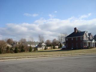 979 Stonebridge Cir, Cookeville, TN 38501-6027