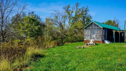 2765 Elliott Rd, Pennsville, OH 43787-9315