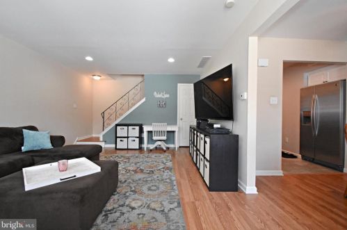 1109 Harbour Dr, Palmyra NJ 08065-2218 exterior