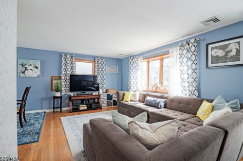 411 Plainfield Ave, Rahway NJ  07065-2424 exterior