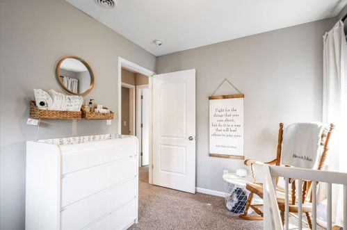 2222 107, Milwaukee WI 53226-2321 exterior