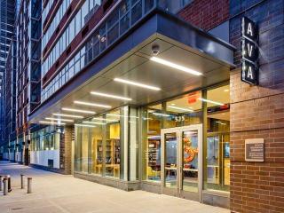 525 28th St, New York NY  10001-5508 exterior