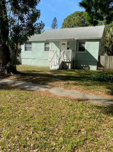 443 41st Ave, Saint Petersburg, FL 33703-5003