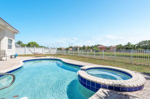 3060 El Camino Real, West Palm Beach, FL 33409-7827