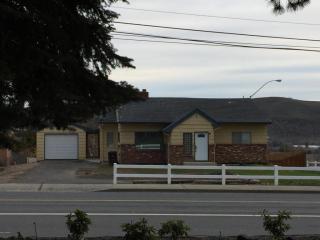 4001 Englewood Ave, Yakima, WA 98908-2620
