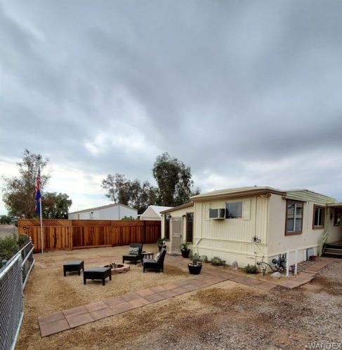 8173 Smoketree Ln, Mohave Valley, AZ 86440-9284
