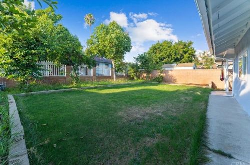 4532 Circulo Way, Orange CA  92869-4120 exterior