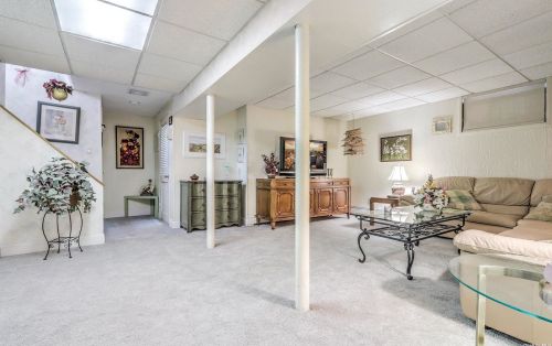 112 Holland Ave, Floral Park NY  11001-1202 exterior