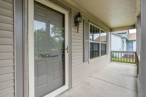 1705 Rock Creek Dr, Darbydale, OH 43123-1665