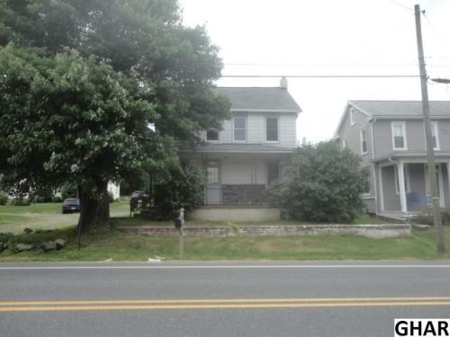5592 Elizabethtown Rd, Lawn, PA 17041-7700