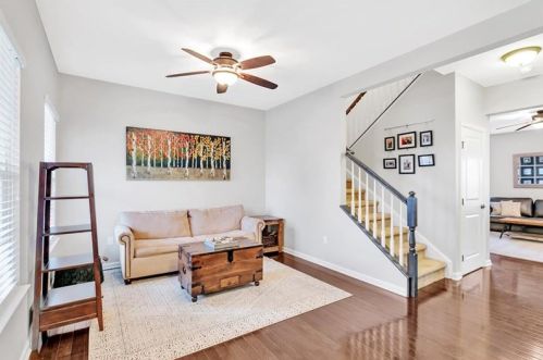 1045 Oakbrooke Dr, Canonsburg, PA 15317-6227
