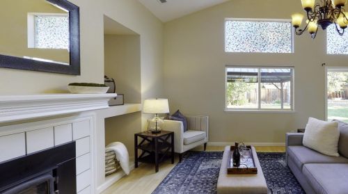 1550 Foxwood St, Hollister CA  95023-8048 exterior