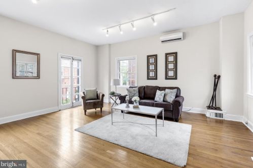 408 19 St, Philadelphia PA 19146-4656 exterior