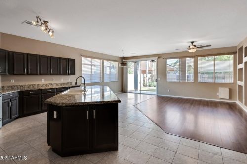 14993 Charter Oak Rd, Sun City, AZ 85379-5924