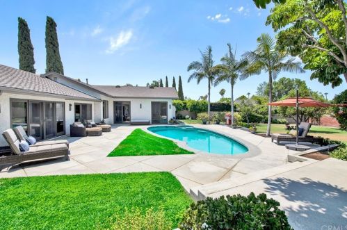 9851 Oakwood Cir, Orange CA  92861-1221 exterior