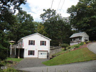 5 Flint Ridge Rd, Danbury, CT 06811-3116