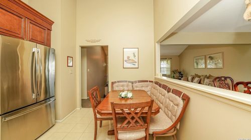 2661 Peconic Ave, Seaford NY  11783-3451 exterior