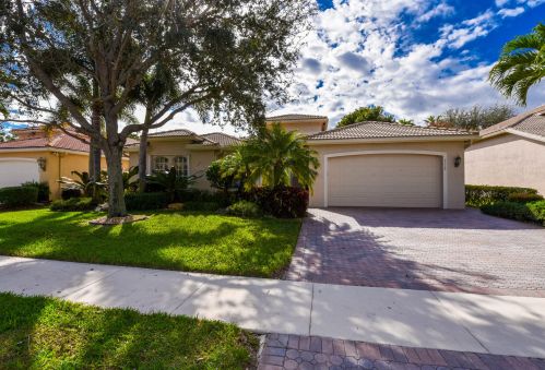 7318 Carmela Way, Delray Beach, FL 33446-5666
