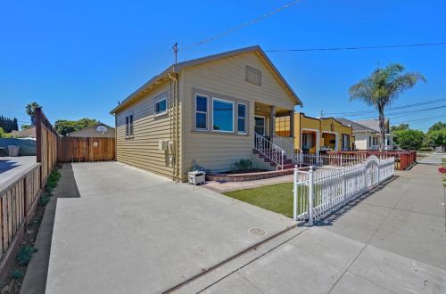 65 25th St, San Jose, CA 95116-1125
