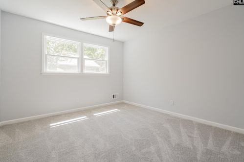 1712 Robin Crst Dr, Cayce-West Columbia SC  29169-5433 exterior