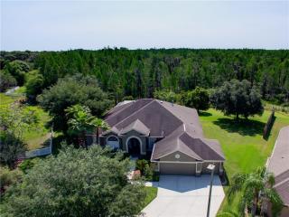 5404 Garden Arbor Dr, Lutz, FL 33558-9098