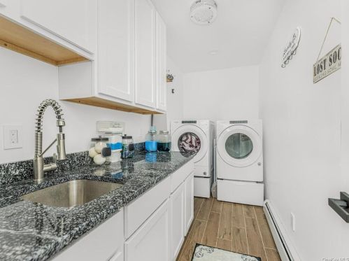 595 Mt Hope Rd, Middletown NY  10940-7130 exterior