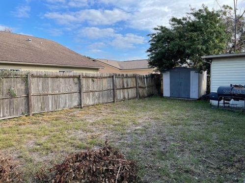 7405 Executive Wood Ct, Port Richey FL  34668-1609 exterior