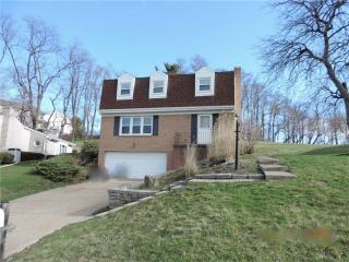 109 Lammert Dr, Glenshaw, PA 15116-1136