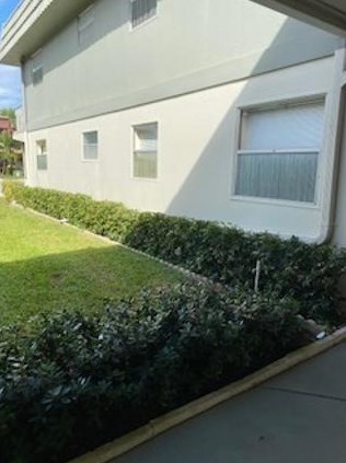 629 Flanders, Delray Beach, FL 33484-5233