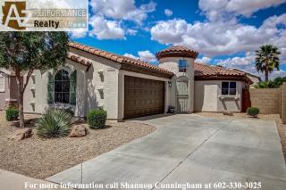 14846 Charter Oak Rd, Sun City, AZ 85379-5925