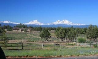 18176 Fadjur Ln, Black Butte Ranch, OR 97759-9729