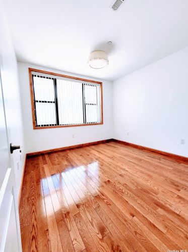 12-08 30th Dr, Long Island City NY  11102-4025 exterior