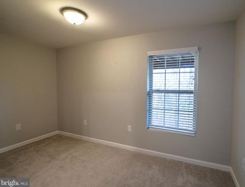 3809 Alberta Dr, Fredericksburg VA  22408-7713 exterior