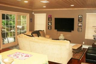 10 Old Town Trl, South Kingstown RI  02882-1826 exterior