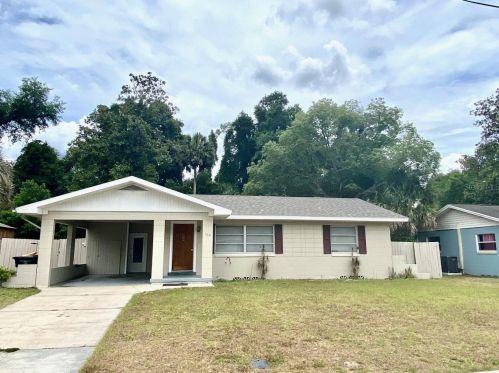960 Tappan Cir, Orange City, FL 32763-4854