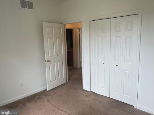 15 Wooten Ct, Dover DE  19904-3863 exterior