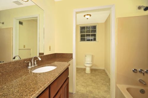 4335 Berry Rd, Melbourne, FL 32949-5326