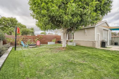 4566 Toni Ln, La Mesa CA  91942-5855 exterior