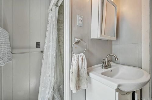 14 Oak Ave, Highland Falls NY  10928-1305 exterior