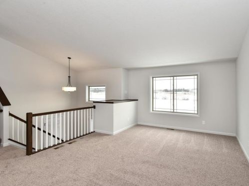 35632 London St, Spectacle Lake, MN 55008-4113