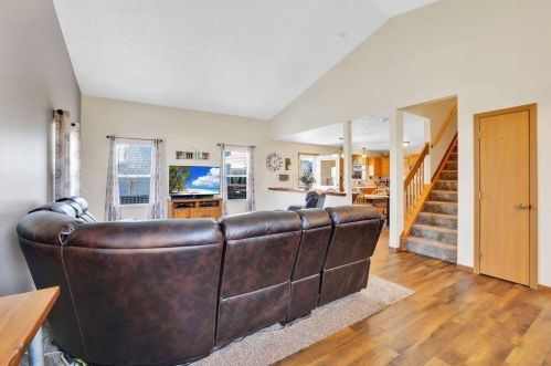 1565 Roscommon Dr, Pataskala OH  43062-7018 exterior