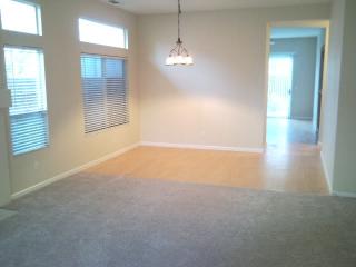 6940 Romanzo Way, Elk Grove CA  95758-5443 exterior