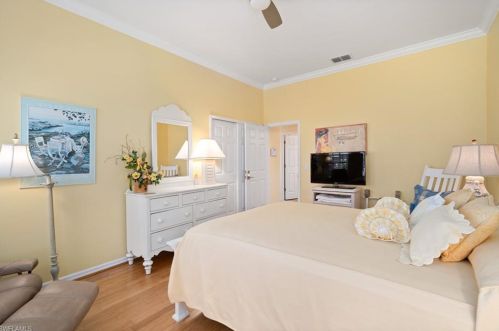 24190 Copperleaf Blvd, Bonita Springs FL 34135-8172 exterior