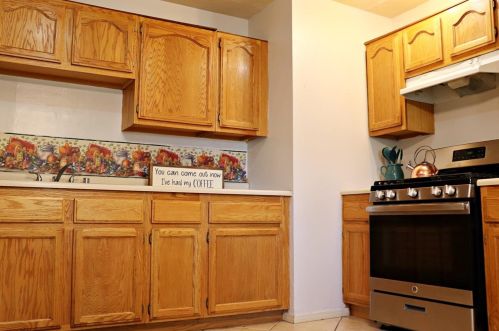 636 Q St, Rio Linda CA  95673-1427 exterior