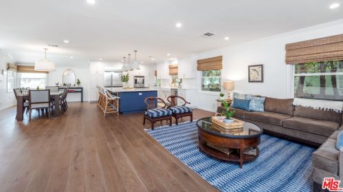 5506 Burnet Ave, Van Nuys, CA 91411-3508