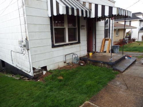314 Shady Ave, North Charleroi, PA 15022-1242