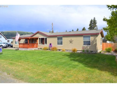 1999 Alder St, Elgin OR  97827-9628 exterior