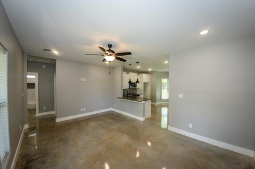 216 Monterey St, Denison TX  75020-6365 exterior