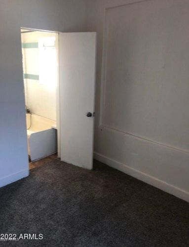 320 20 Ave, Phoenix AZ 85021-6963 exterior